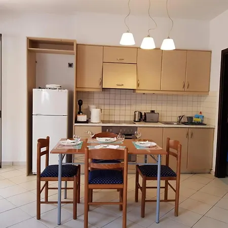 Ilia's In Chania Apartment *