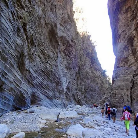 Ilia's In Chania * Hanya